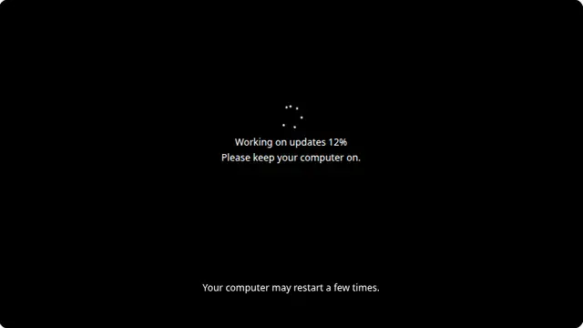Fake Windows 11 Update Screen running fullscreen